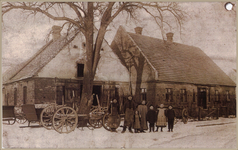 02_Vor der Benauer Schmiede_1911 oder 1912